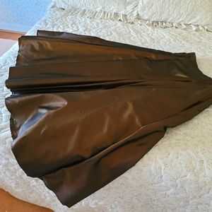 Bronze holiday skirt with sewn-in crinoline, from Spiegel, large. Never worn.